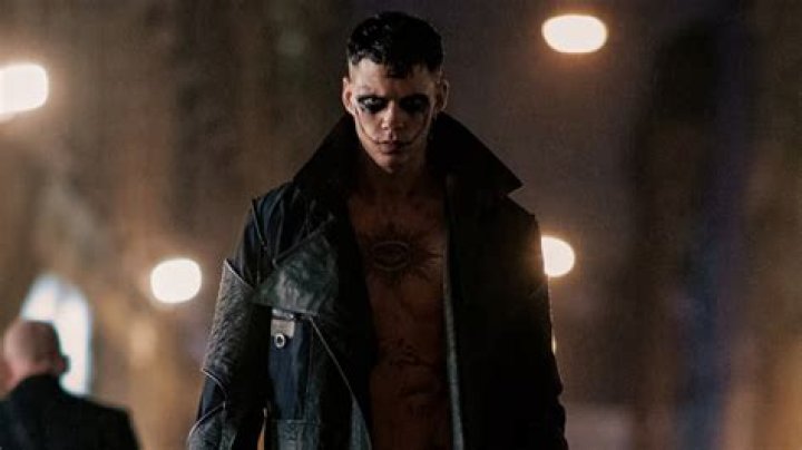 Alex Proyas: The Visionary Filmmaker Who Revolutionizes Dark Fantasy